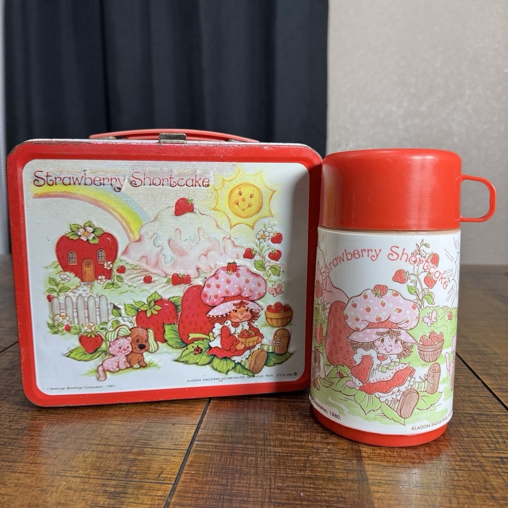 Vintage 1980's Strawberry Shortcake Metal Lunchbox  with Thermos Free Shipping